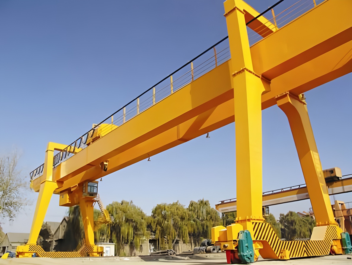 岳陽(yáng)雙主梁門式起重機(jī)